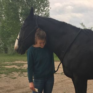 Meet your Posher, Caroline